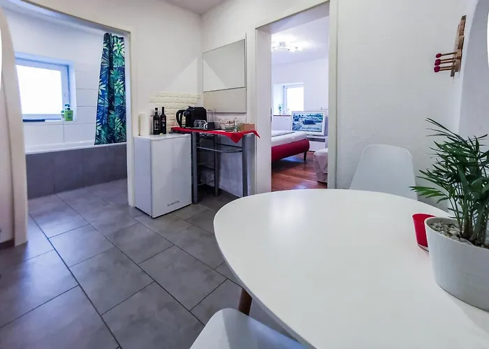 Niceprice 24h Pensión Oberhofen im Inntal